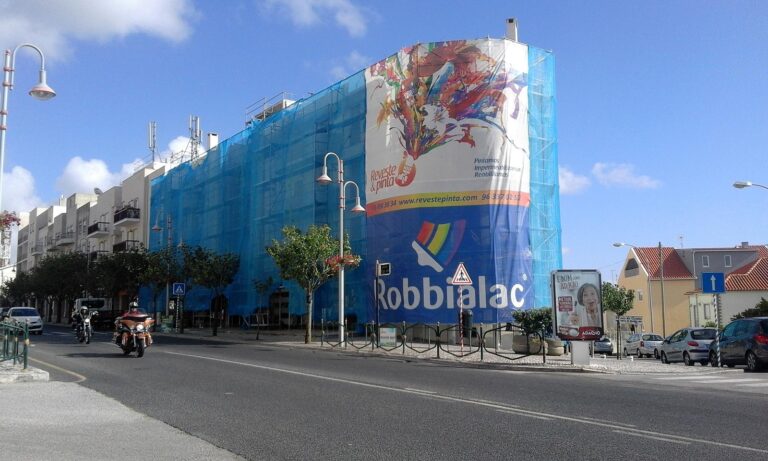 Avenida 25 de Abril